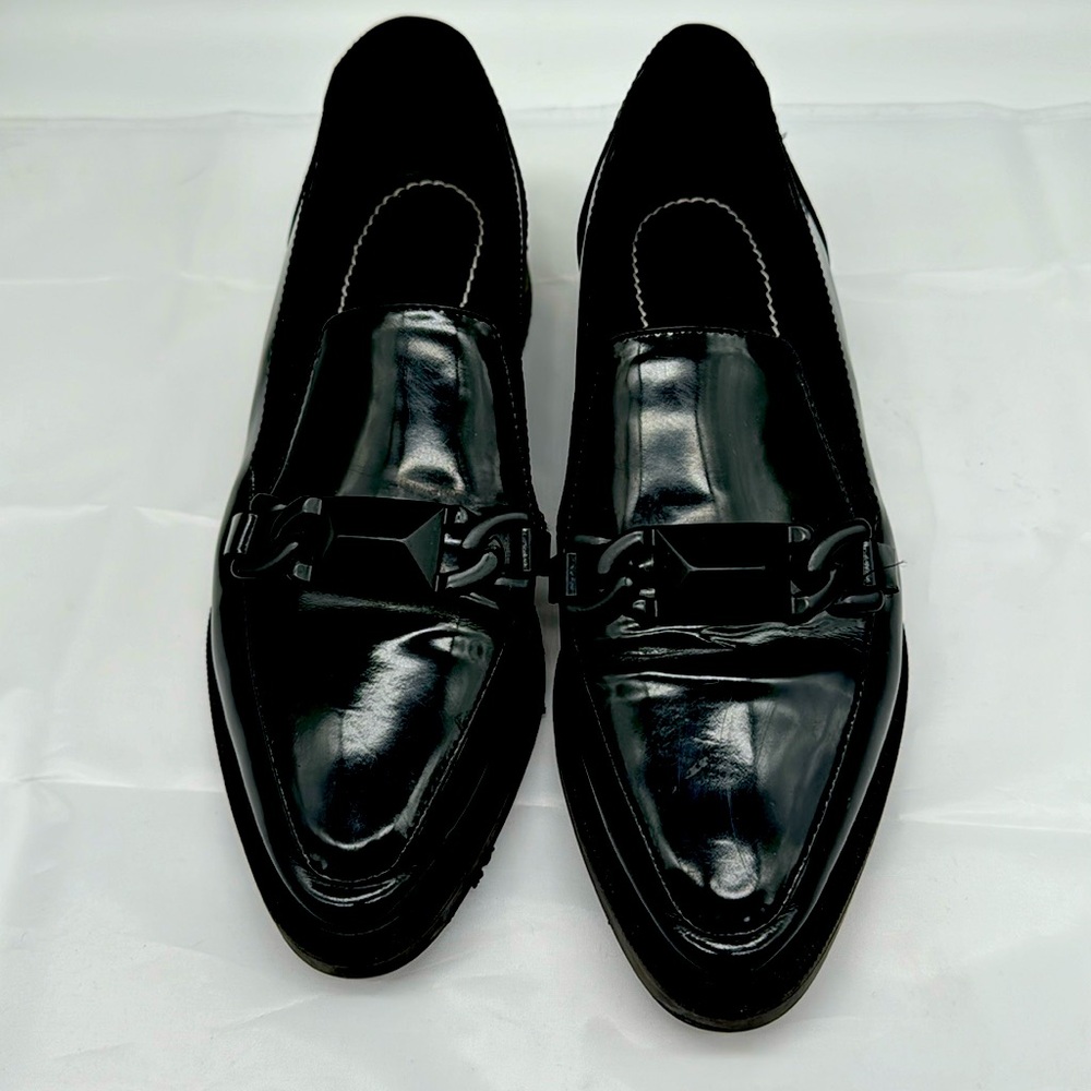 Max Mara leather loafers 9 1/2 excellent condition
